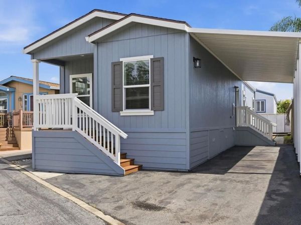 1555 Merrill Street, Santa Cruz, CA 95062