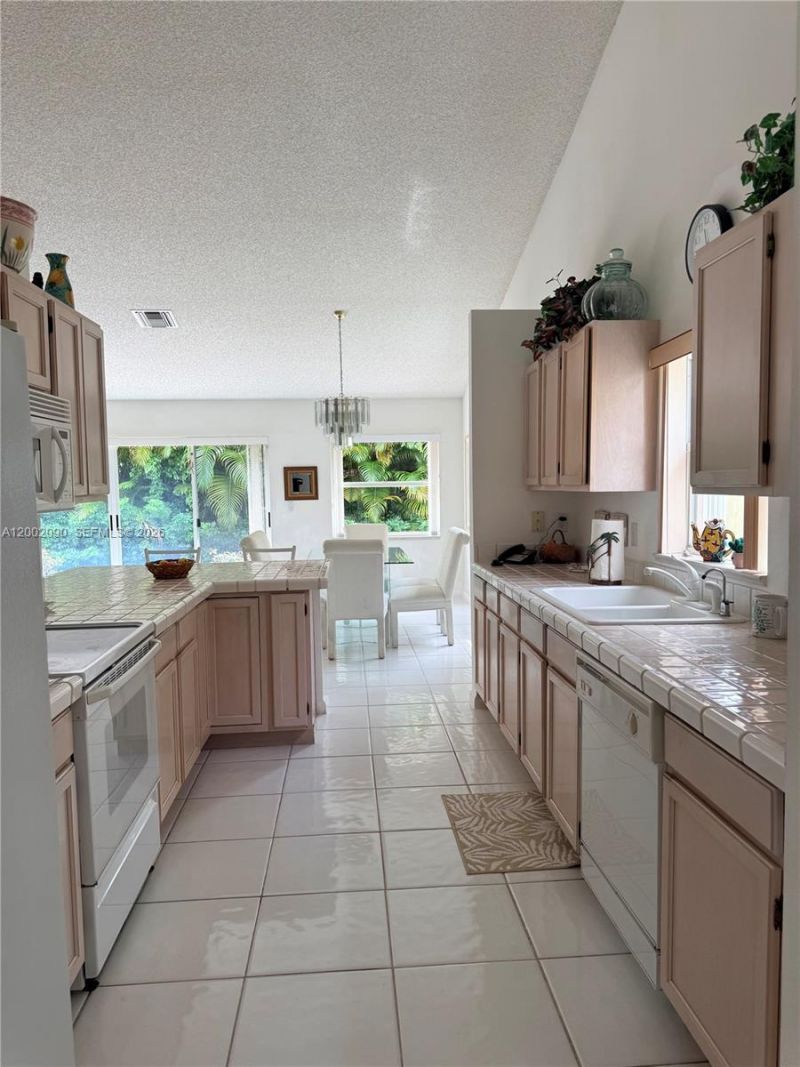 5291 Grande Palm Cir , Delray Beach, FL 33484 Photo