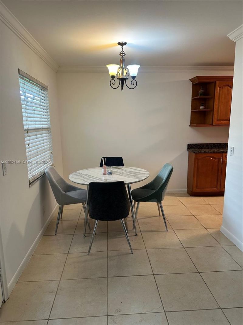 13250 SW 7th Ct, Unit 114L, Pembroke Pines, FL 33027 Photo