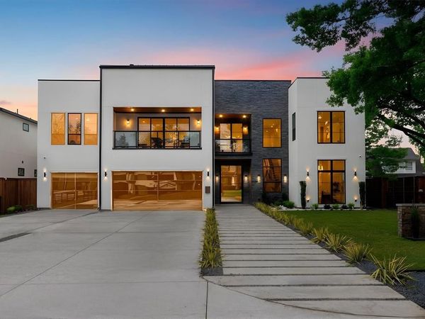 9434 Biscayne Boulevard, Dallas, TX 75218