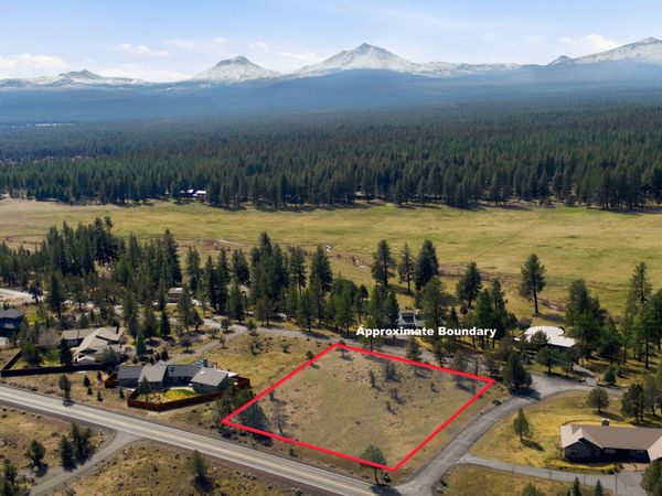 70070 Meadow View Road, Sisters, OR 97759