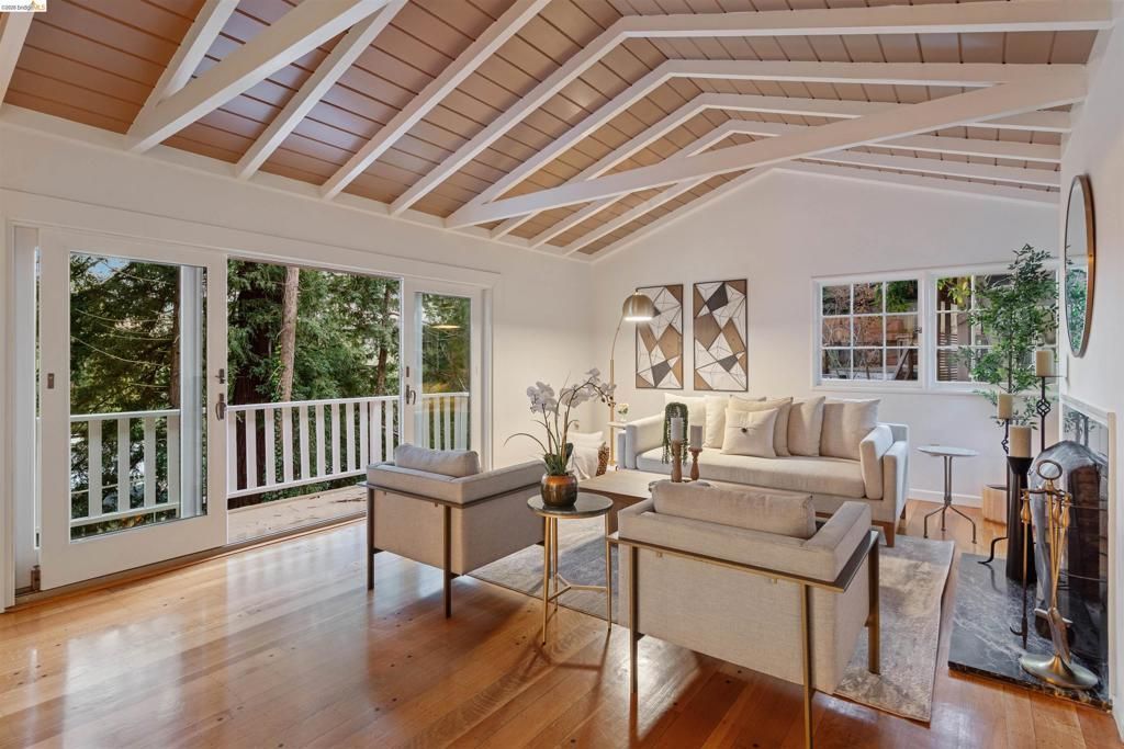 5922 Bruns Ct, Oakland, CA 94611 Main Photo