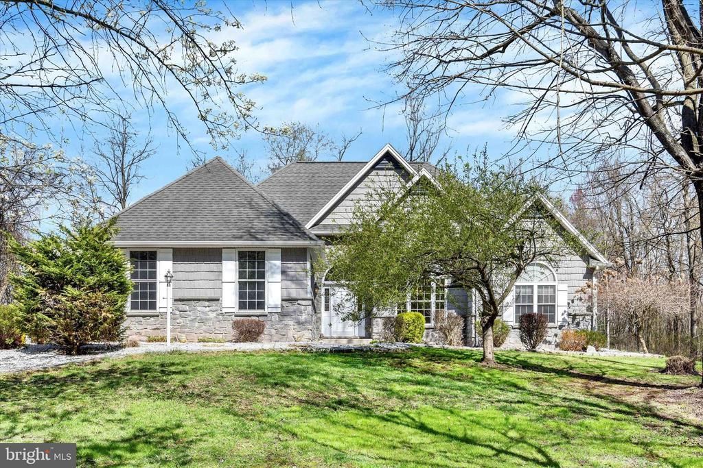 935 Silver Lake Road, Lewisberry, PA 17339 Main Photo