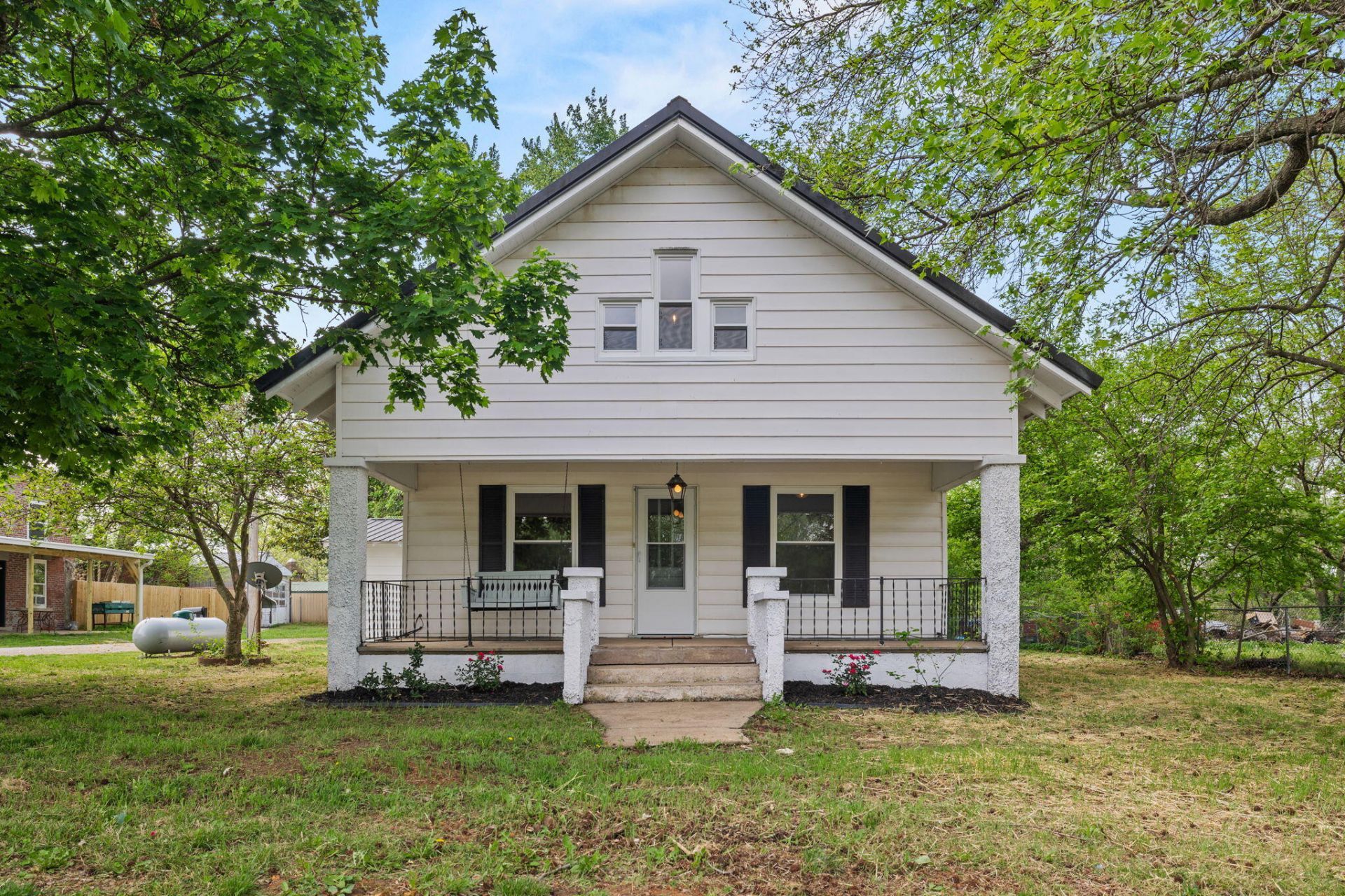 10566 W State Highway T, Bois D Arc, MO 65612 Main Photo