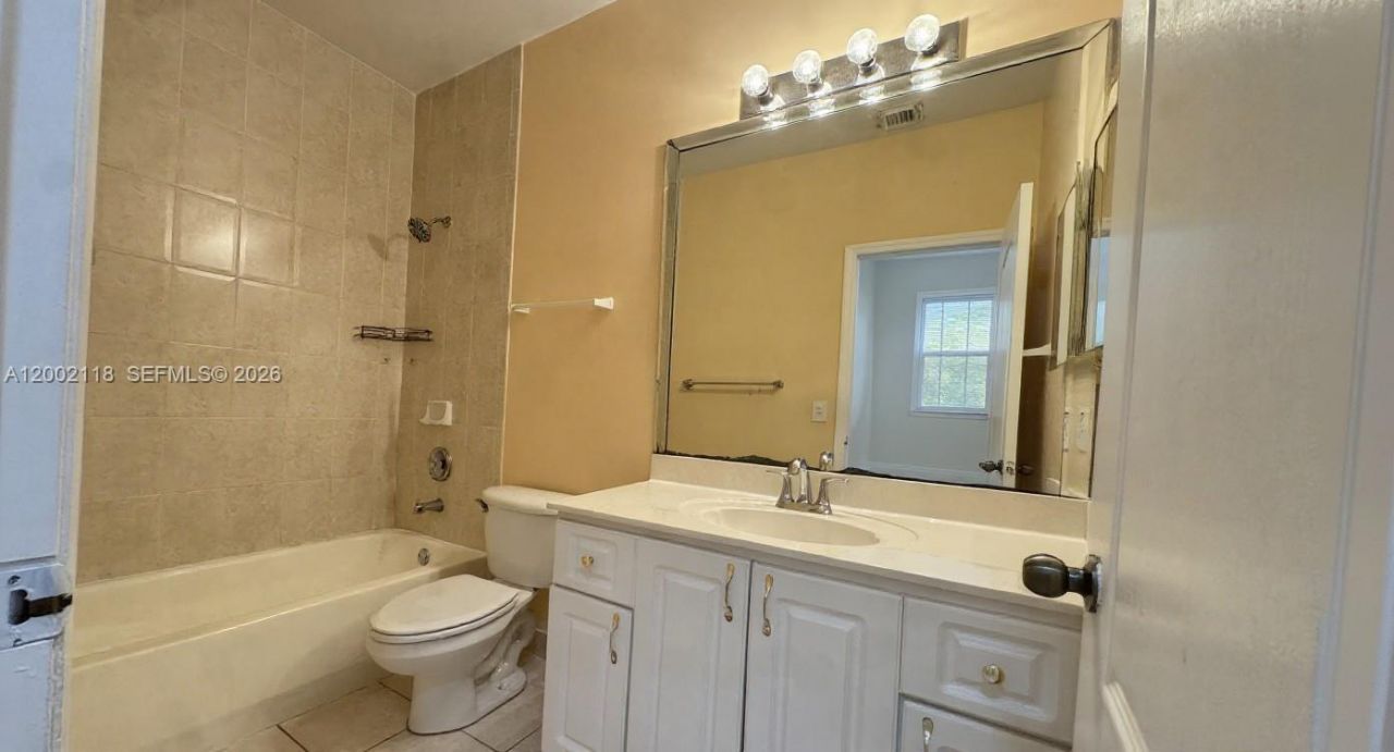 15339 SW 32nd Ter, Unit 15339, Miami, FL 33185 Photo