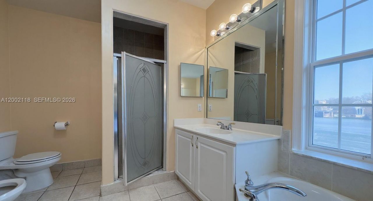 15339 SW 32nd Ter, Unit 15339, Miami, FL 33185 Photo