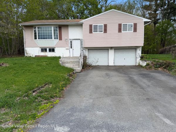 77 Appletree Drive, Saugerties, NY 12477