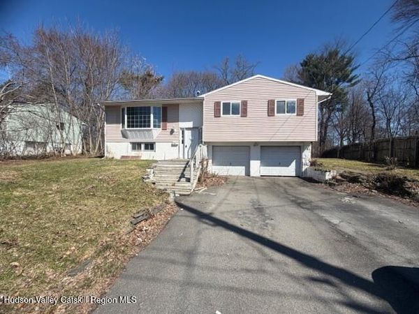 77 Appletree Drive, Saugerties, NY 12477