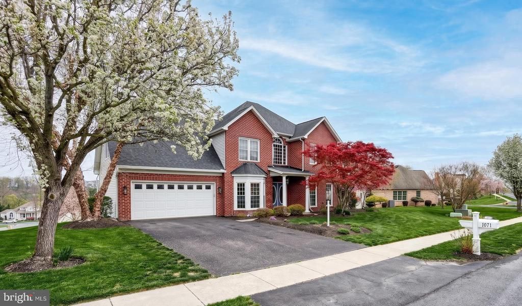 1071 Country Club Road, Camp Hill, PA 17011 Main Photo