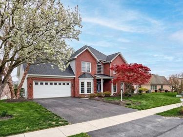 1071 COUNTRY CLUB ROAD, CAMP HILL, PA 17011