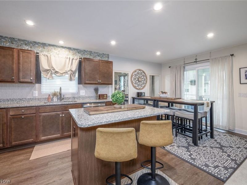 543 Swan Drive, Seville, OH 44273 Photo 8