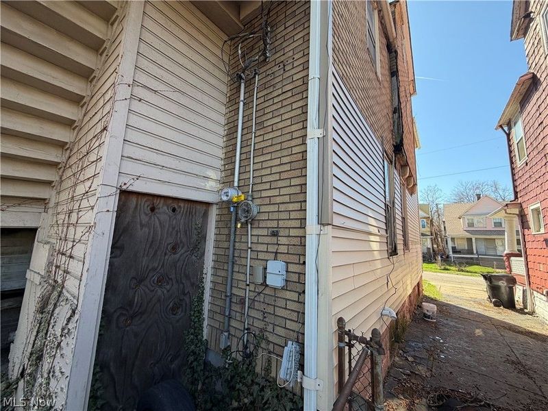 1319 E 114th Street, Cleveland, OH 44106 Photo 11