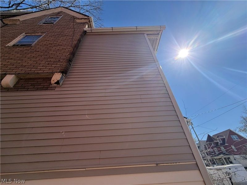 1319 E 114th Street, Cleveland, OH 44106 Photo 14