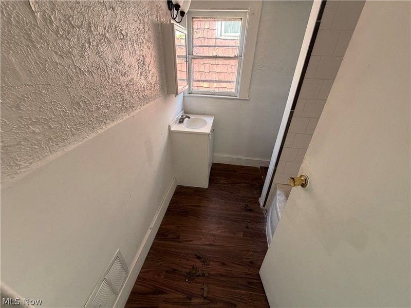 1319 E 114th Street, Cleveland, OH 44106 Photo 24