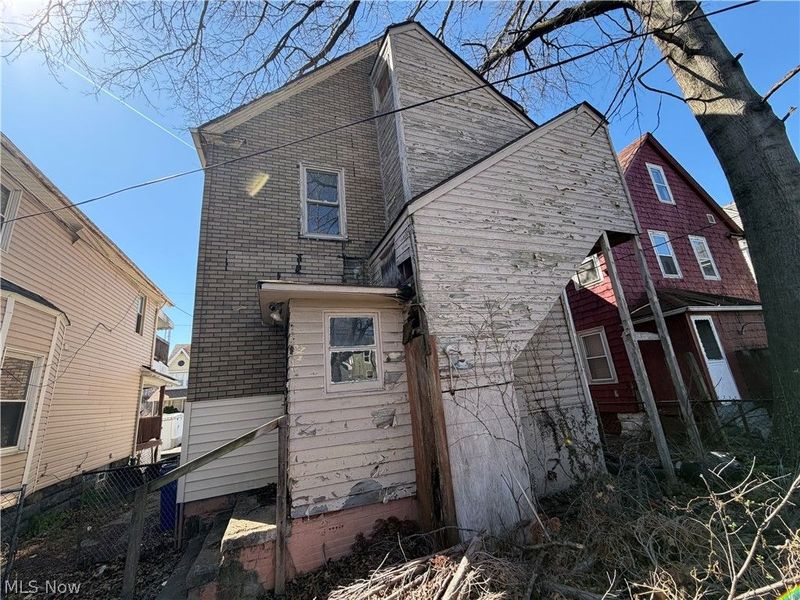1319 E 114th Street, Cleveland, OH 44106 Photo 9
