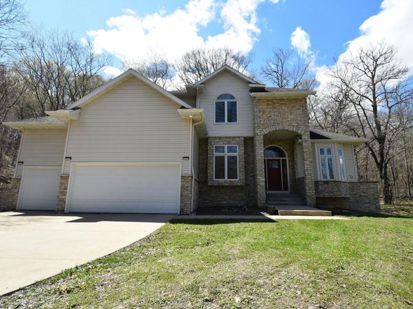 7000 Halifax Lane NW, Rochester, MN 55901
