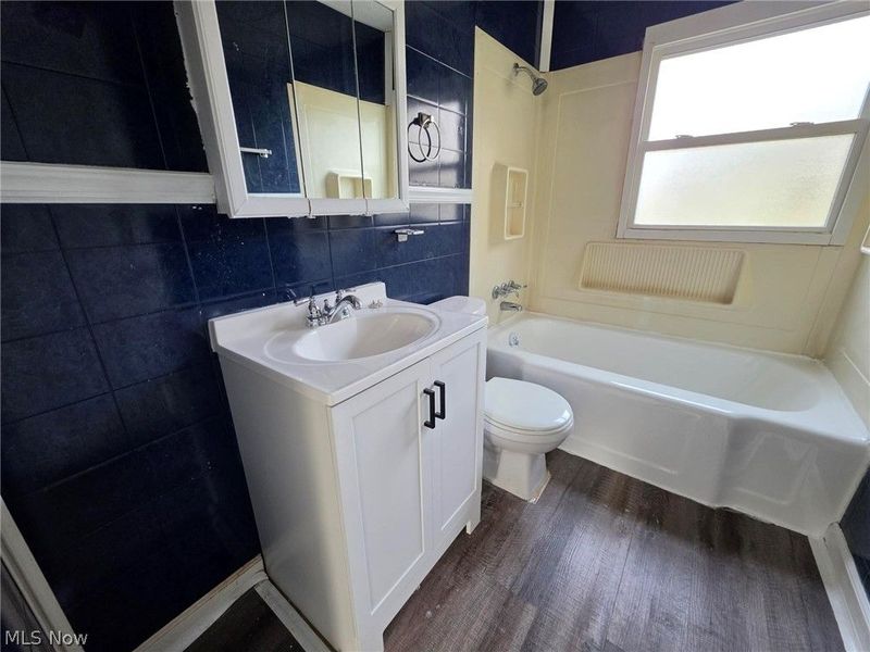 4264 E 164th Street , Cleveland, OH 44128 Photo 11