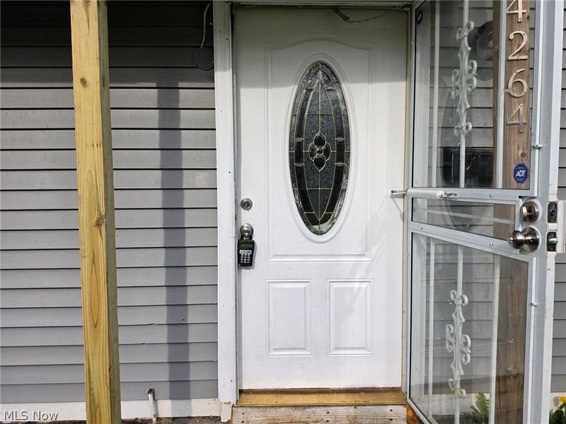 4264 E 164th Street , Cleveland, OH 44128 Photo 3