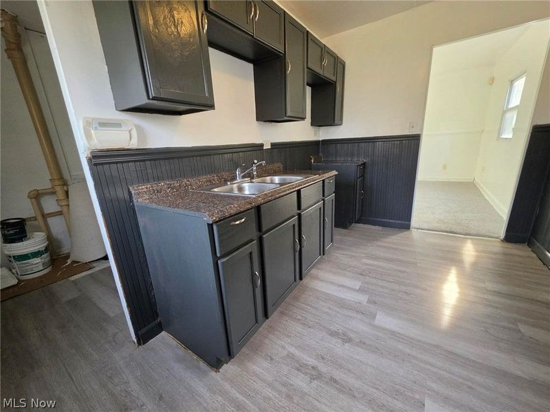 4264 E 164th Street , Cleveland, OH 44128 Photo 8