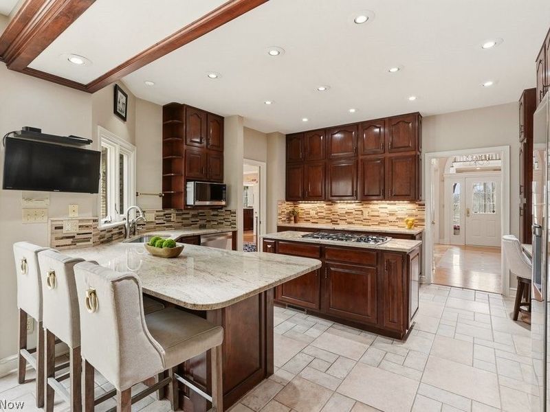 7751 Chagrin Road, Chagrin Falls, OH 44023 Photo 13