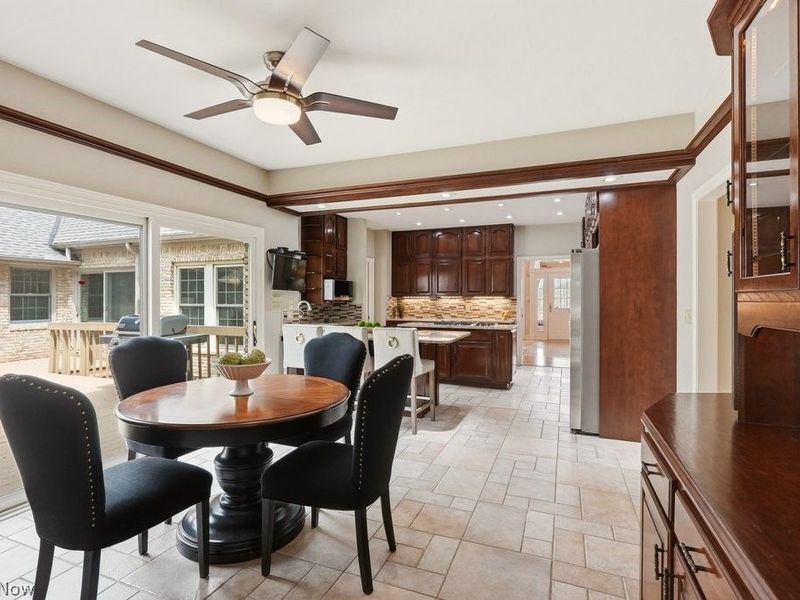 7751 Chagrin Road, Chagrin Falls, OH 44023 Photo 15