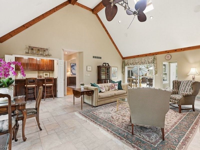 7751 Chagrin Road, Chagrin Falls, OH 44023 Photo 9