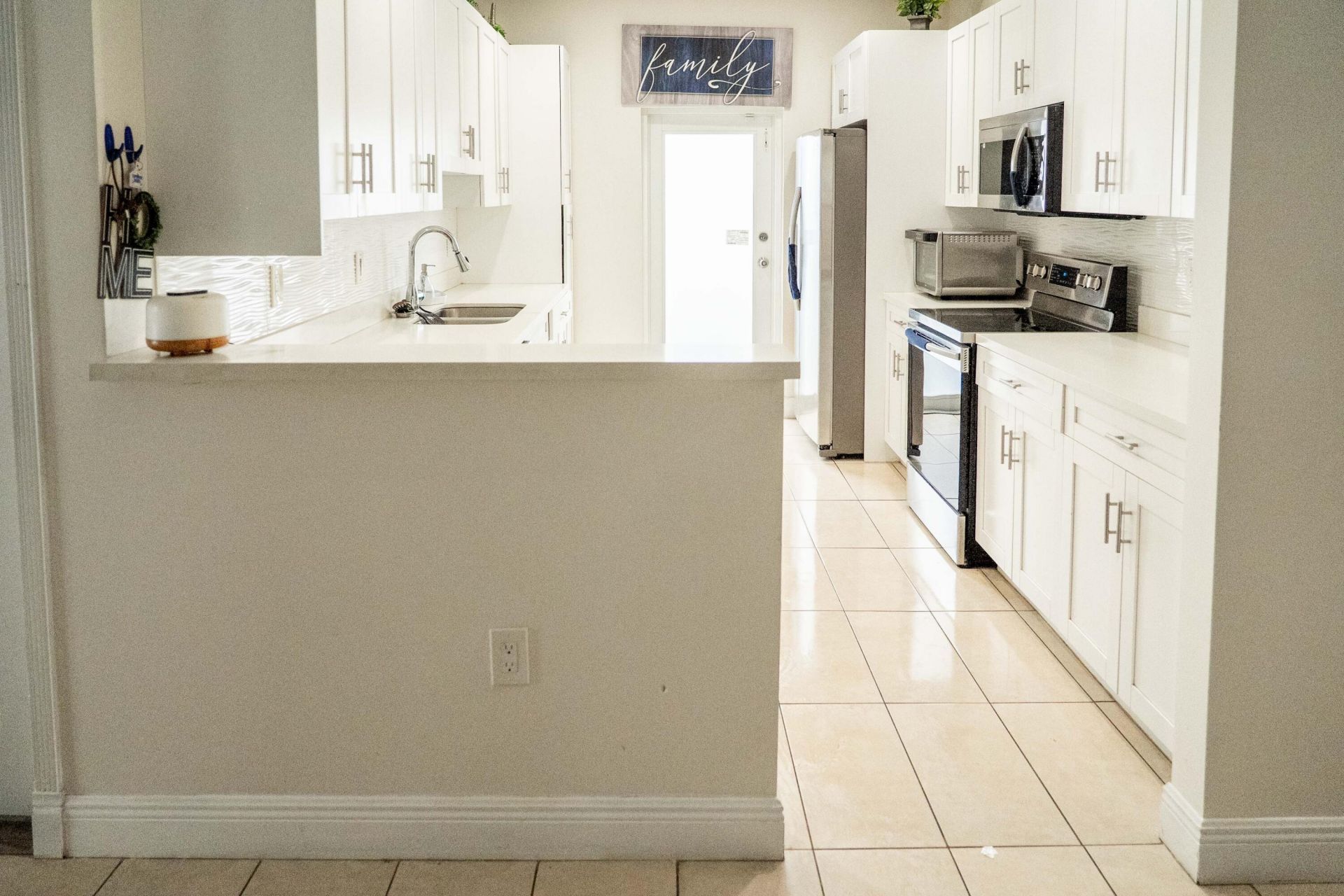 2710 NW 5th Street, Pompano Beach, FL 33069 Photo