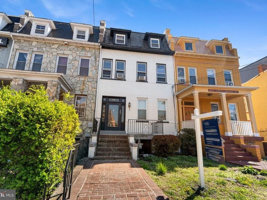 818 Upshur Street Nw, Washington, DC 20011 Main Photo