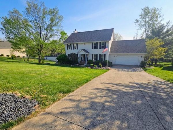 34 Ledgewood Drive, Chillicothe, OH 45601