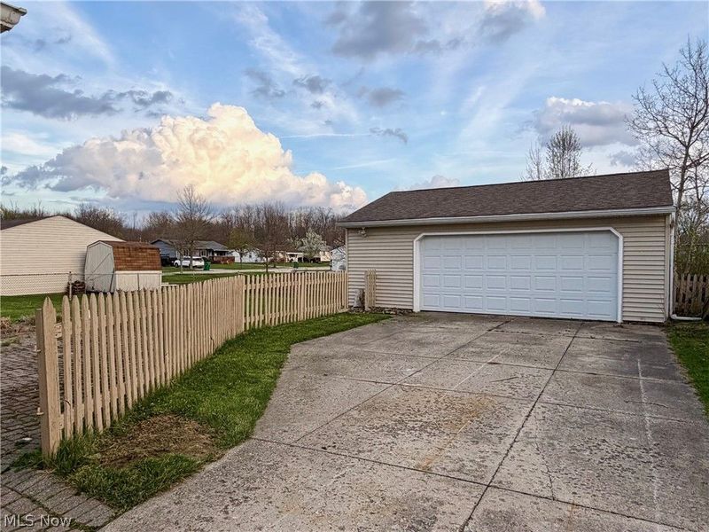 496 Crickett Road, Chardon, OH 44024 Photo 24