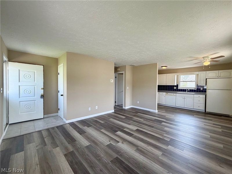 496 Crickett Road, Chardon, OH 44024 Photo 6