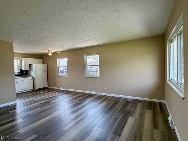 496 Crickett Road, Chardon, OH 44024 Photo 7