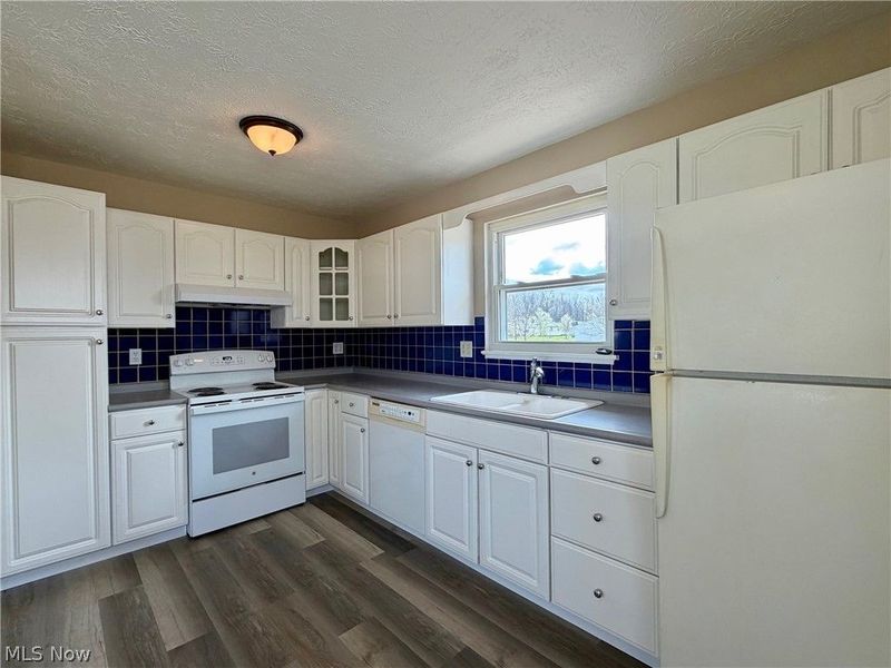 496 Crickett Road, Chardon, OH 44024 Photo 9