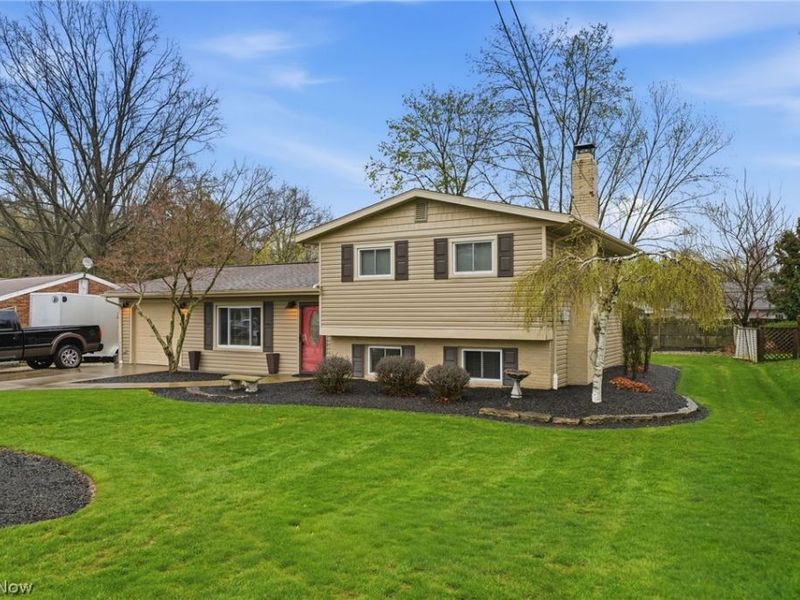 3890 Morley Drive, Kent, OH 44240 Photo 2