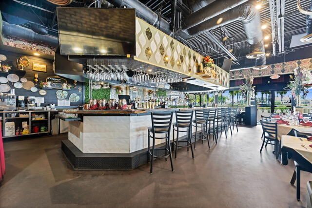 1025 N Federal Highway, Fort Lauderdale, FL 33394 Photo