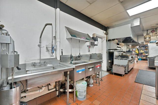 1025 N Federal Highway, Fort Lauderdale, FL 33394 Photo