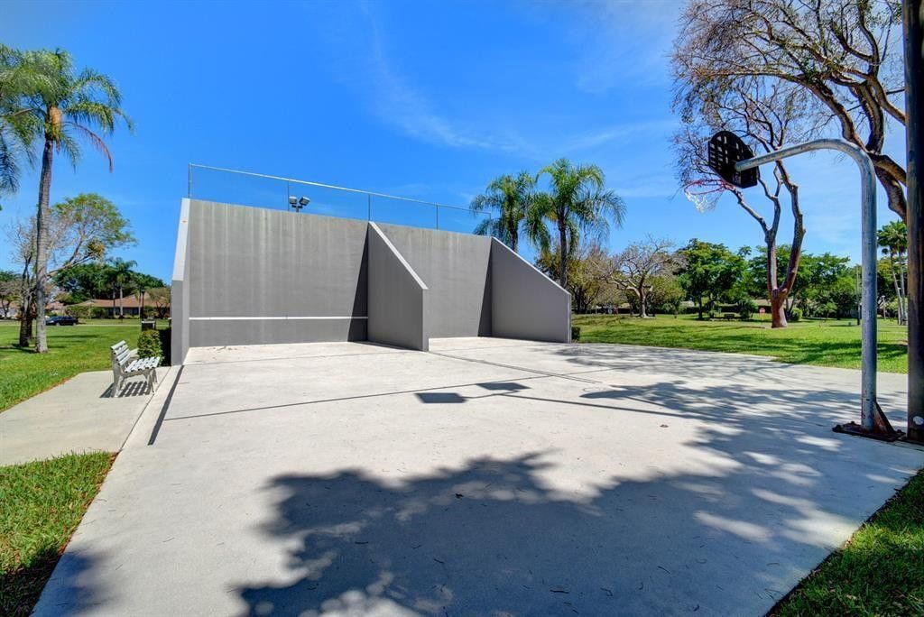 8885 Windtree Street, Unit D, Boca Raton, FL 33496 Photo