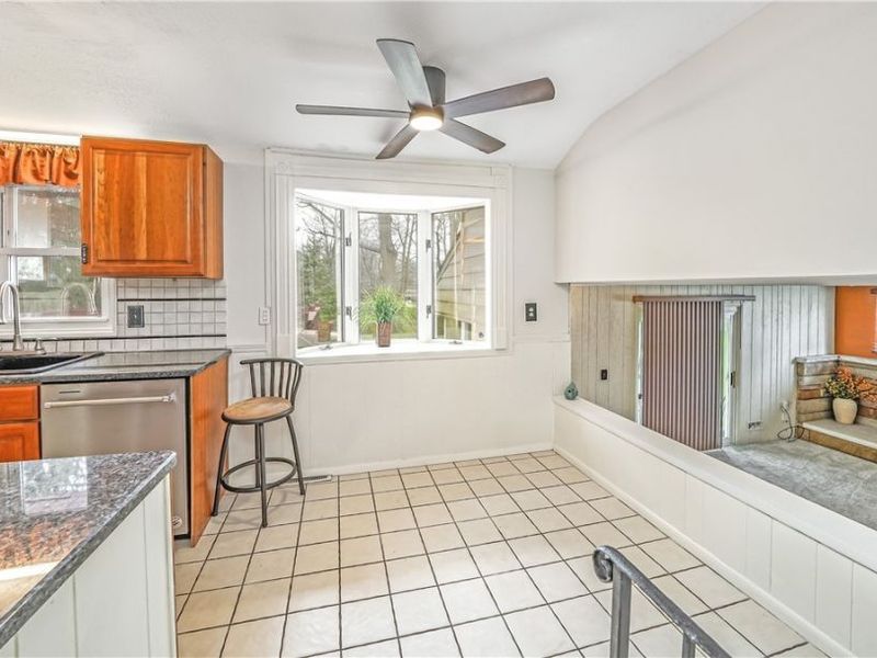 1040 Rose Boulevard, Highland Heights, OH 44143 Photo 16