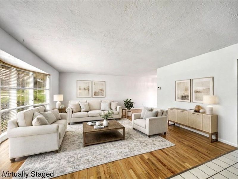 1040 Rose Boulevard, Highland Heights, OH 44143 Photo 5