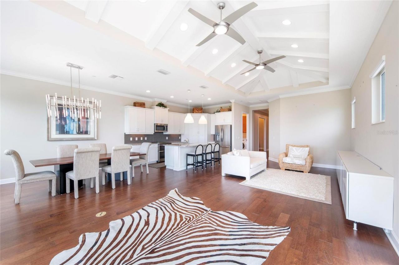 342 Castaway Cay Drive, Unit 201, Bradenton, FL 34209 Photo