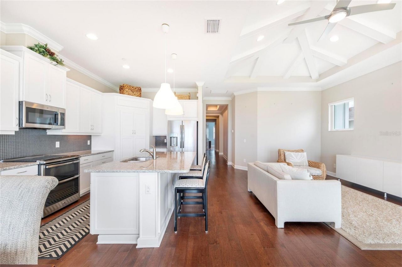 342 Castaway Cay Drive, Unit 201, Bradenton, FL 34209 Photo