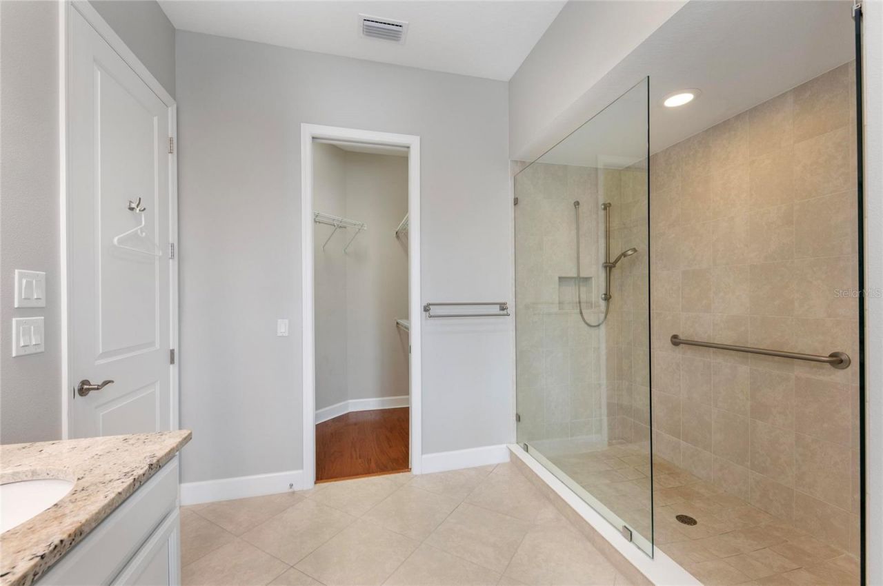 342 Castaway Cay Drive, Unit 201, Bradenton, FL 34209 Photo