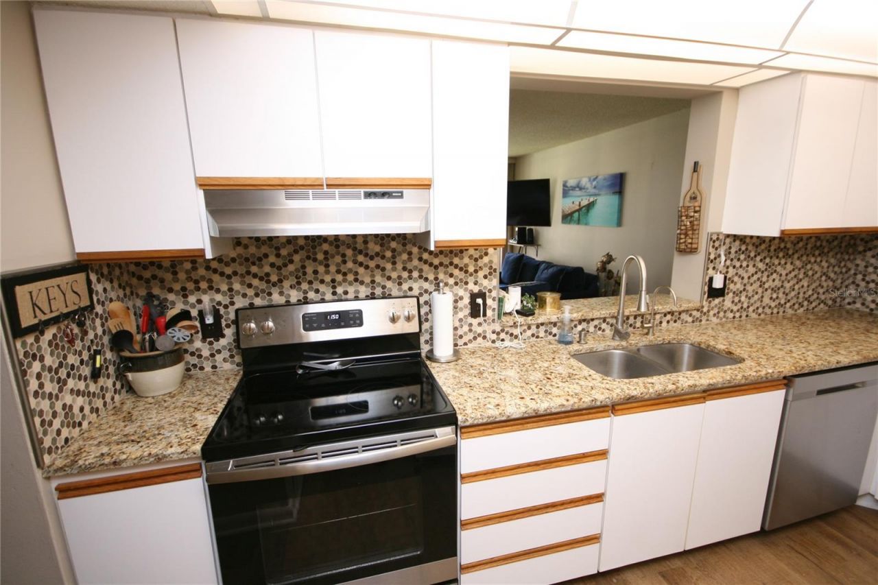 19701 Gulf Boulevard, Unit 212, Indian Shores, FL 33785 Photo
