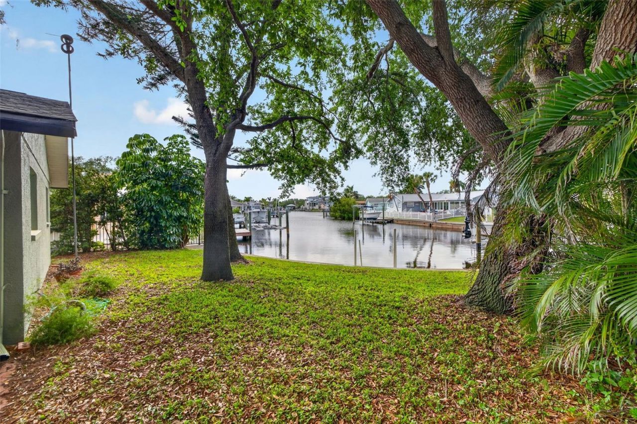 5200 14th Street Ne, Saint Petersburg, FL 33703 Photo