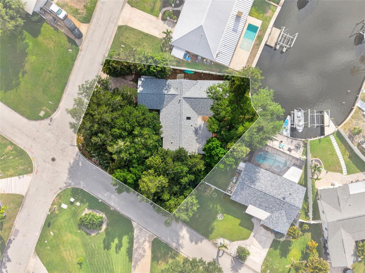 5200 14th Street Ne, Saint Petersburg, FL 33703 Photo