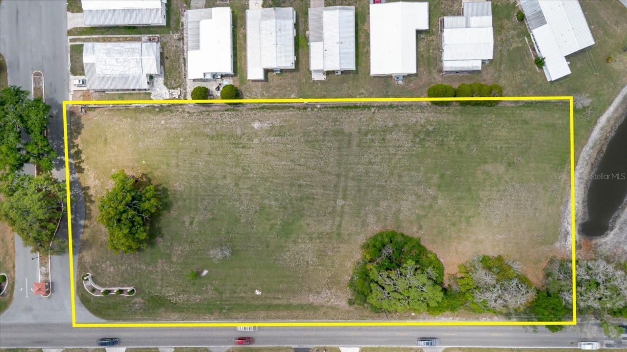 5407 Dean Dairy Rd, Zephyrhills, FL 33541 Photo