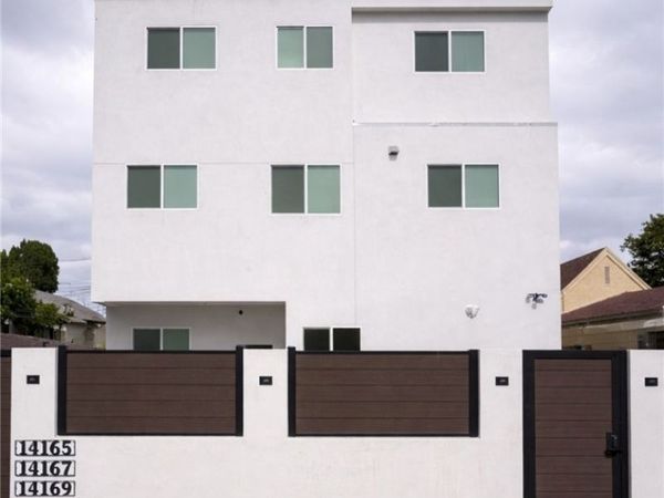 14169 Calvert, Van Nuys, CA 91401