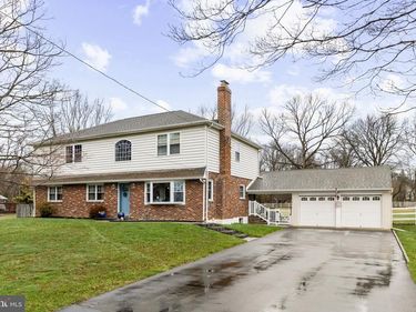 2327 DUBREE AVENUE, WARRINGTON, PA 18976