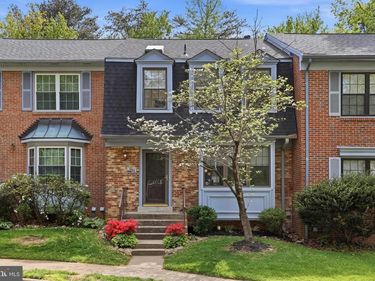 3964 BURNING BUSH COURT, FAIRFAX, VA 22033