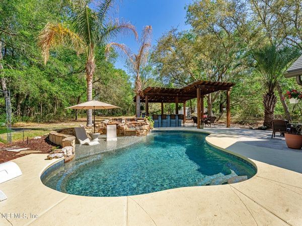 836 LAKE ASBURY Drive, Green Cove Springs, FL 32043